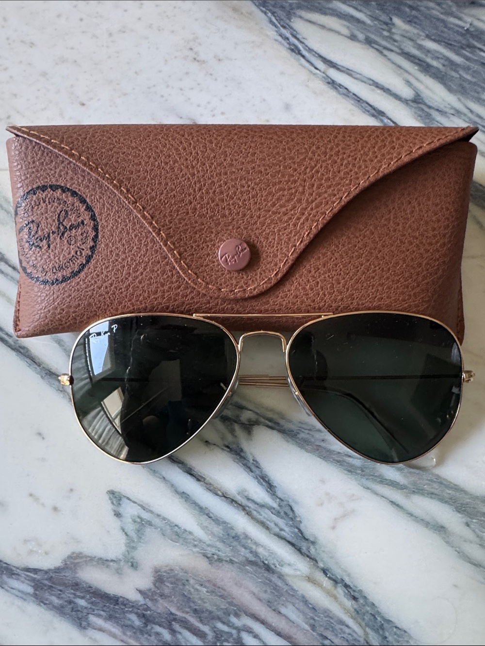 Ray-Ban Classic Aviator Gold Sunglasses with Green Lenses + Case